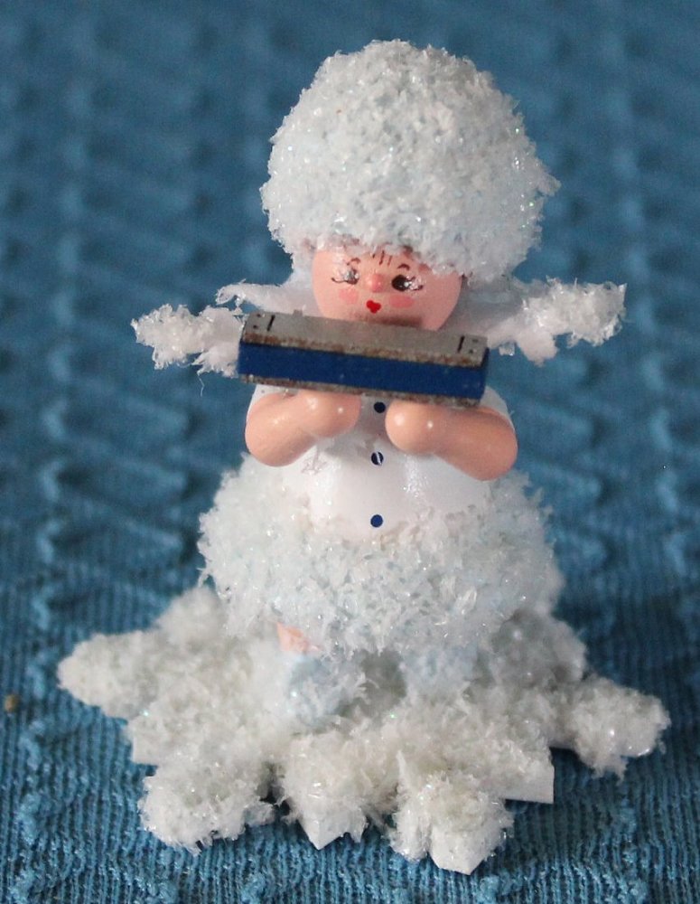 Schneeflöckchen mit Mundharmonika - vorrätig 2 Stück