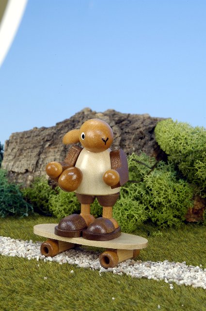 Hase mit Skateboard - Restbestand 1 Stück Hase mit Skateboard - Restbestand 1 Stück