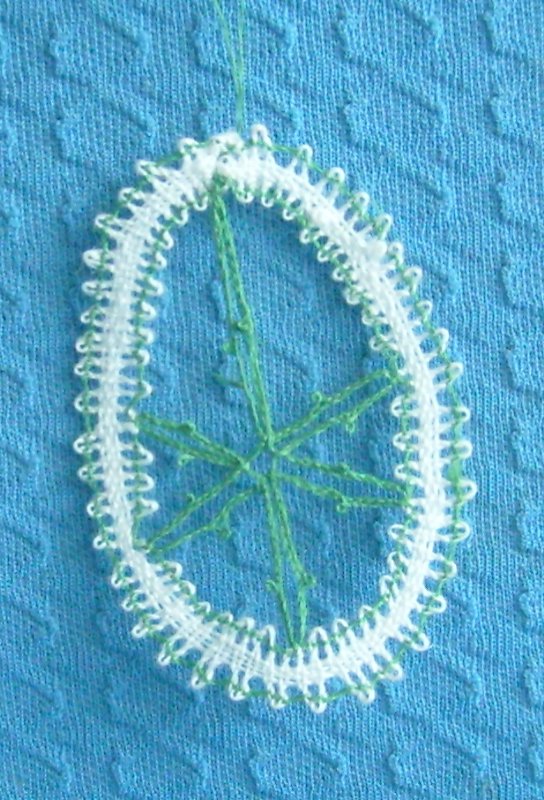 geklöppeltes Osterei grün - vorrätig 3 Stück geklöppeltes Osterei grün - vorrätig 3 Stück