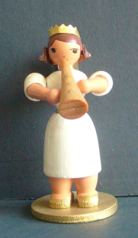 Engel mit Klarinette noch 1 Stück Engel mit Klarinette noch 1 Stück